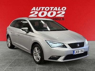 Käytetty Seat Leon ST Style 125 HP (91 kW) 2016 Hopea Farmari