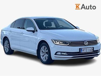 Käytetty VW Passat Comfortline 150 HP (110 kW) 2019 Valkoinen Sedan