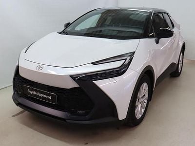 Valkoinen Käytetty 2024 Toyota C-HR Anniversary Katumaasturi | 33 890 €