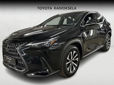 Musta Käytetty 2023 Lexus NX450h+ Business Edition Katumaasturi | 46 900 € (Hyvä tarjous)