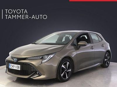 Ruskea (beige) Käytetty 2019 Toyota Corolla Active Viistoperä | 17 980 € (Perustarjous)