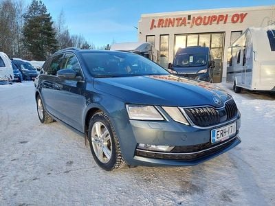Käytetty Skoda Octavia Business Line 150 HP (110 kW) 2019 Harmaa Farmari