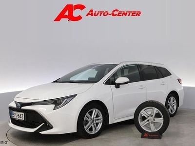 Käytetty Toyota Corolla Edition 122 HP (89 kW) 2023 Valkoinen Farmari