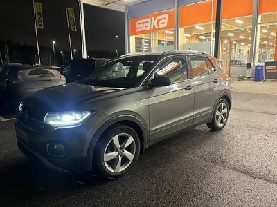 Käytetty 2021 VW T-Cross Sportline Katumaasturi | 21 400 € (Perustarjous)