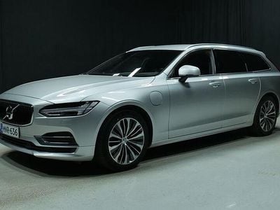 Käytetty 2019 Volvo V90 Momentum Farmari | 31 500 € (Perustarjous)