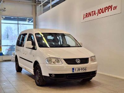 käytetty VW Caddy Maxi Life 1,9 TDI 77 kW - 3kk lyhennysvapaa - 7