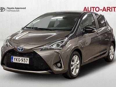 Met. harmaa Käytetty 2018 Toyota Yaris Style Viistoperä | 13 600 € (Perustarjous)
