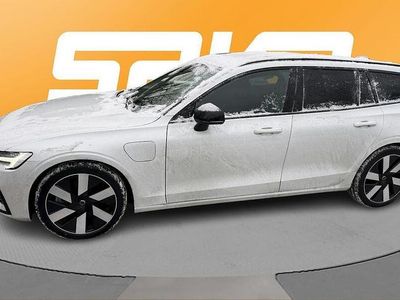 Käytetty 2025 Volvo V60 Performance Farmari | 52 900 €