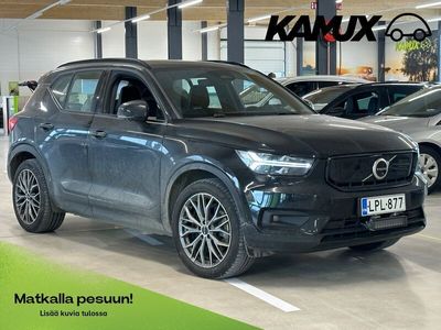 käytetty Volvo XC40 P8 AWD R-Design / Juuri tullut! / Panorama / Harman&Kardon / Vetokoukku / 2x Vanteet /