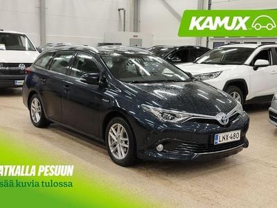Hopea / harmaa Käytetty 2017 Toyota Auris Touring Sports Active Farmari | 13 990 € (Perustarjous)