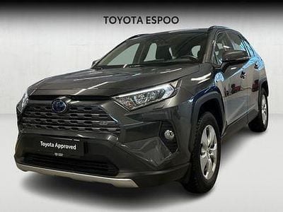Käytetty Toyota RAV4 Active 176 HP (129 kW) 2021 Harmaa Katumaasturi