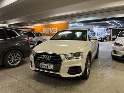 Käytetty 2016 Audi Q3 Business Katumaasturi | 13 900 € (Supertarjous)