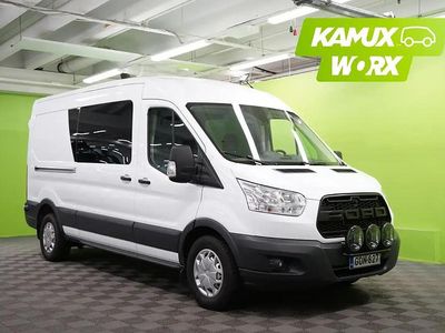 Valkoinen Käytetty 2019 Ford Transit Sedan | 32 390 €
