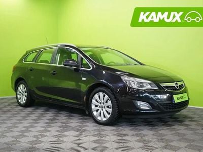 Käytetty Opel Astra Sport 160 HP (117 kW) 2011 Musta Farmari