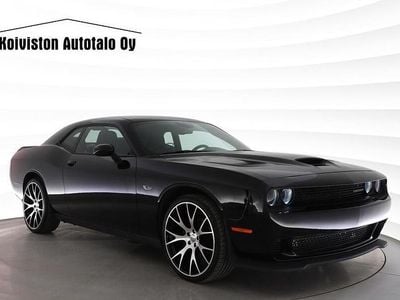 Käytetty 2018 Dodge Challenger Coupe - kaksiovinen | 44 430 €