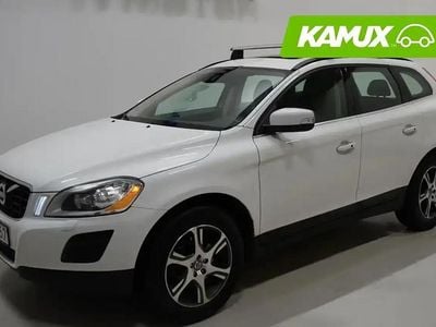 Käytetty Volvo XC60 Momentum 163 HP (119 kW) 2013 Valkoinen Katumaasturi