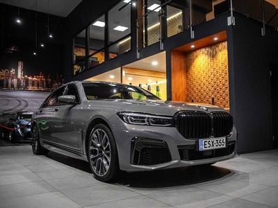 Käytetty BMW 745e M Sport 286 HP (210 kW) 2019 Harmaa Sedan