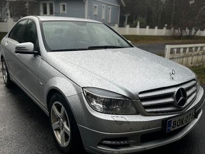 Mercedes C200