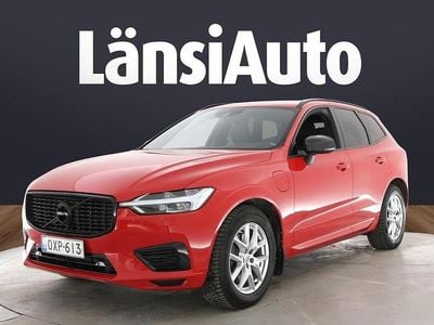 Käytetty Volvo XC60 R-Design 303 HP (222 kW) 2019 Katumaasturi