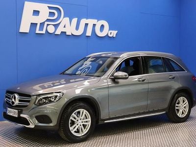Käytetty Mercedes GLC250 Business 204 HP (150 kW) 2016 Harmaa Katumaasturi
