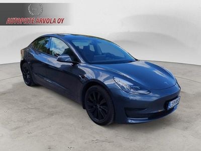 Käytetty 2021 Tesla Model 3 Sedan | 25 870 €