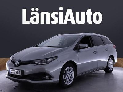 Harmaa Käytetty 2018 Toyota Auris Touring Sports Active Farmari | 15 450 € (Perustarjous)
