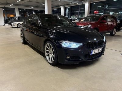 Käytetty 2018 BMW 330 Exclusive Sedan | 24 900 € (Kallis)