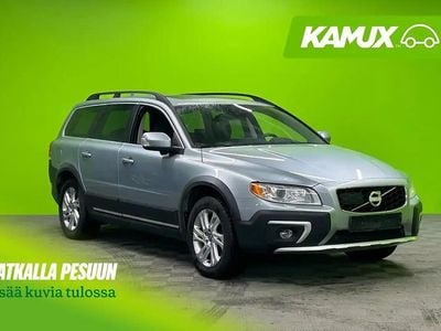 Hopea / harmaa Käytetty 2014 Volvo XC70 Summum Farmari | 24 290 € (Perustarjous)