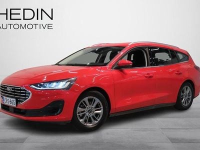 Käytetty Ford Focus Titanium 126 HP (92 kW) 2024 Punainen Farmari