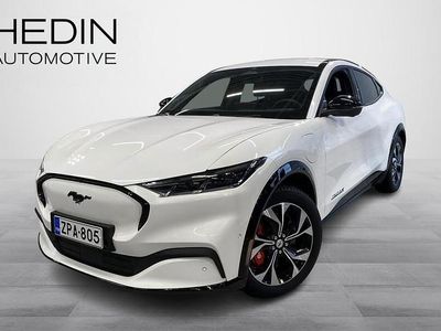 Valkoinen Käytetty 2025 Ford Mustang Mach-E Premium Katumaasturi | 50 900 € (Kallis)