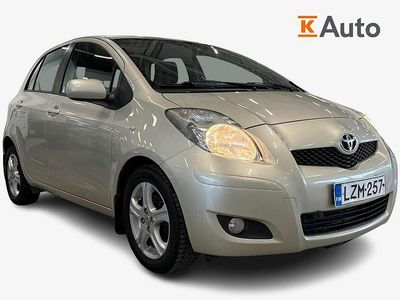 Käytetty Toyota Yaris Edition 99 HP (72 kW) 2011 Hopea Viistoperä