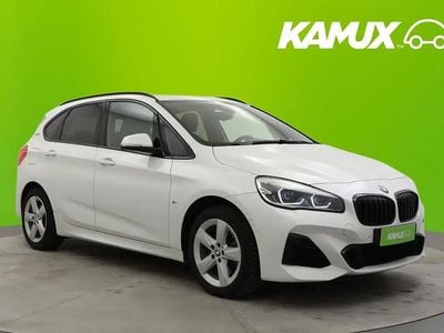 Valkoinen Käytetty 2019 BMW 225 Active Tourer M Sport Tila-auto | 15 400 € (Supertarjous)