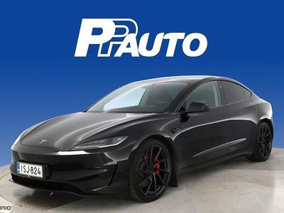 Käytetty 2024 Tesla Model 3 Performance Sedan | 52 690 €