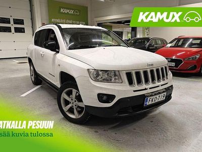 Valkoinen Käytetty 2013 Jeep Compass Limited Katumaasturi | 12 990 €