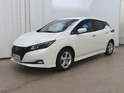 Käytetty Nissan Leaf N-Connecta 110 kW (150 HP) 2022 Valkoinen Viistoperä