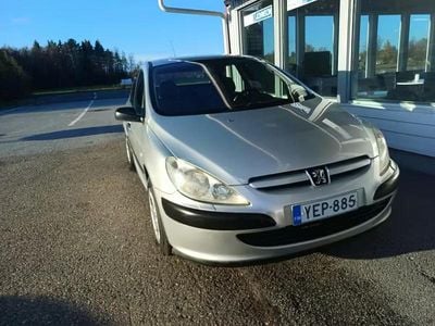 Käytetty 2002 Peugeot 307 Viistoperä | 2 850 €