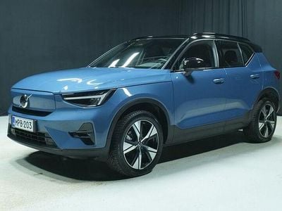 Käytetty Volvo XC40 Plus 300 kW (408 HP) 2023 Met. sininen Katumaasturi