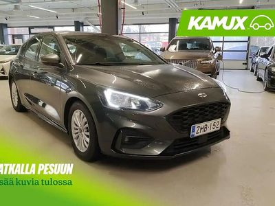 Hopea / harmaa Käytetty 2019 Ford Focus ST-Line Sedan | 12 900 € (Hieman kallis)