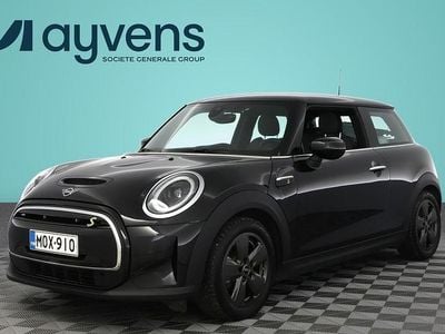 Käytetty Mini Cooper SE Essential 135 kW (184 HP) 2022 Musta Viistoperä