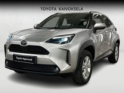 Hopea Käytetty 2025 Toyota Yaris Hybrid Edition Katumaasturi | 31 500 € (Hieman kallis)