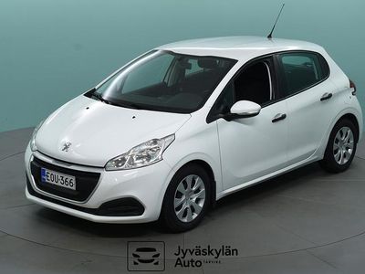 Valkoinen Käytetty 2018 Peugeot 208 Viistoperä | 5 900 € (Hyvä tarjous)