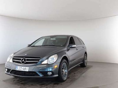 käytetty Mercedes R350 4Matic - TILA-AUTO NELIVEDOLLA JA AUTOMAATILLA