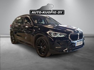Musta Käytetty 2022 BMW X1 Sport Line Katumaasturi | 30 740 € (Hieman kallis)