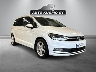 Käytetty VW Touran Highline 190 HP (139 kW) 2016 Valkoinen Tila-auto