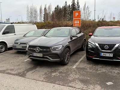 Käytetty 2021 Mercedes GLC300e Business Coupe - kaksiovinen | 39 900 € (Perustarjous)