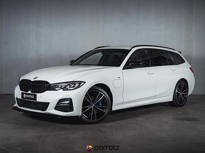 Käytetty 2021 BMW 330e M Sport Farmari | 27 800 € (Hieman kallis)