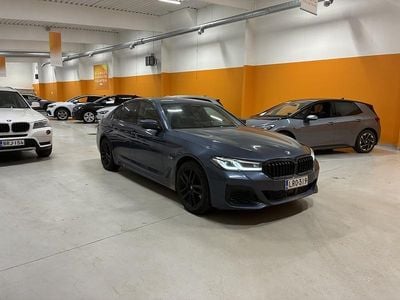 Käytetty BMW 530e Shadowline 292 HP (214 kW) 2023 Sedan