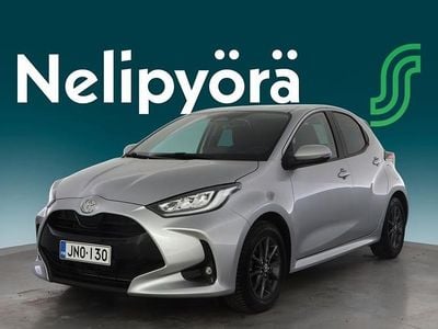 Käytetty Toyota Yaris Hybrid Edition 116 HP (85 kW) 2024 Hopea Viistoperä