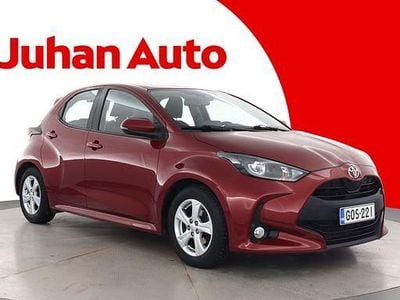 Käytetty Toyota Yaris Multidrive S 125 HP (91 kW) 2021 Punainen Viistoperä