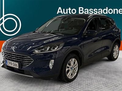 Käytetty Ford Kuga Titanium 120 HP (88 kW) 2021 Katumaasturi